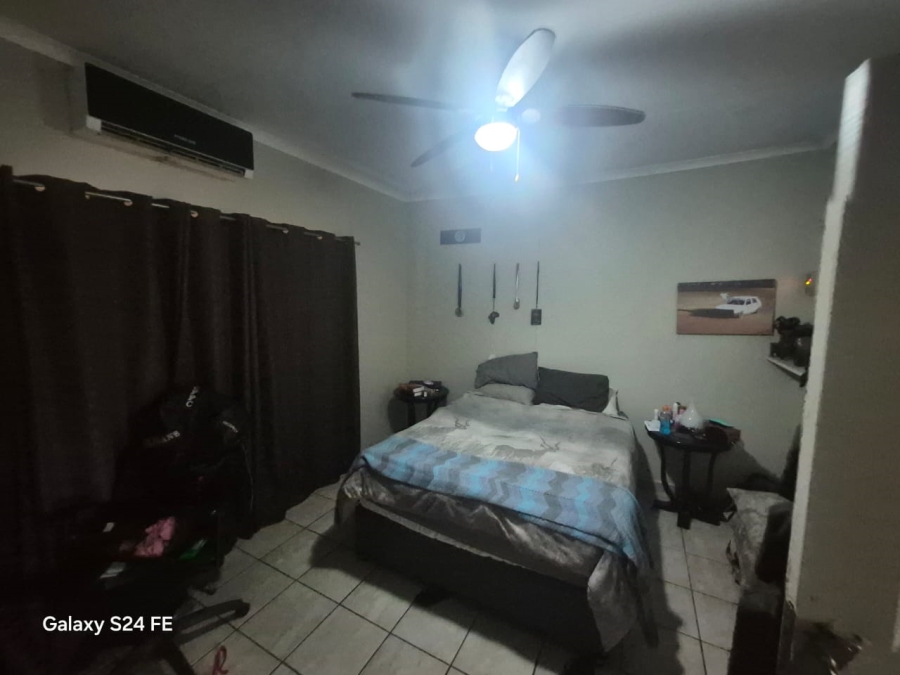 4 Bedroom Property for Sale in Safari Gardens North West